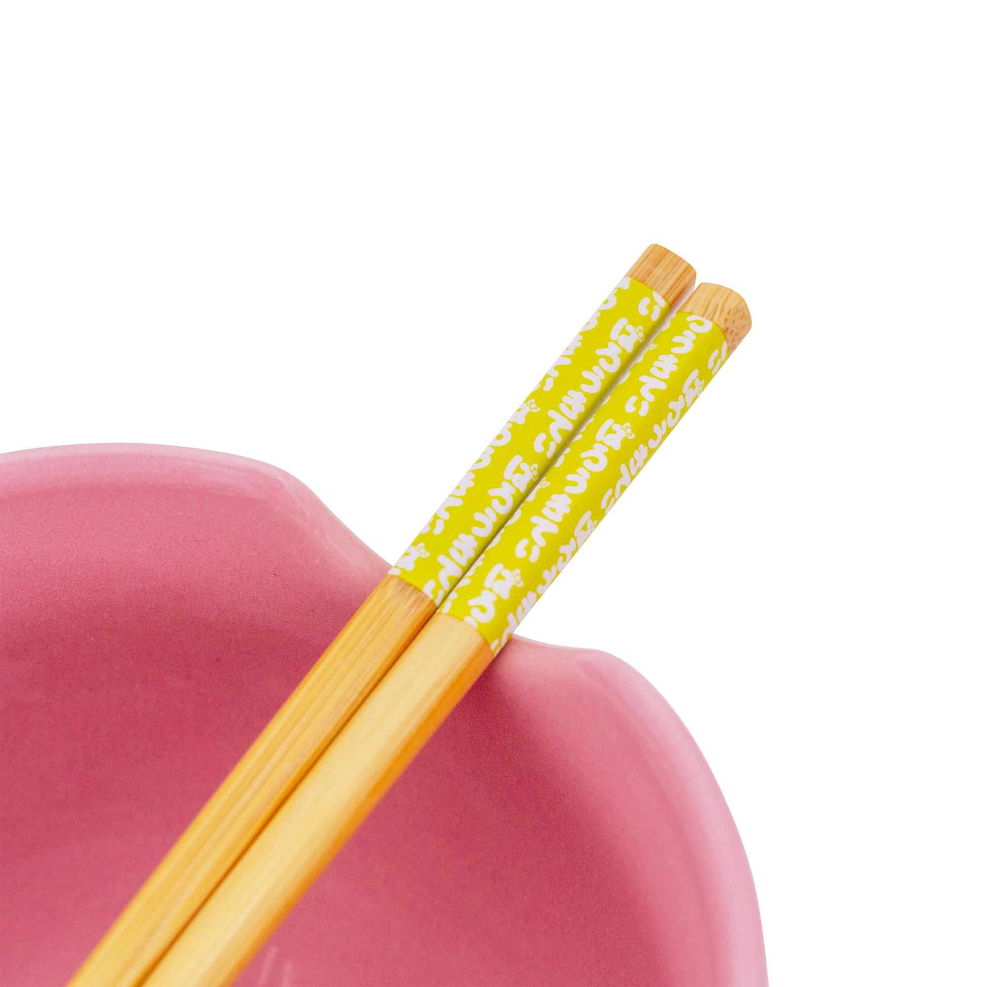 Sanrio's Adorable Hello Kitty Tokyo 20 - Ounce Ramen Bowl & Chopstick Set