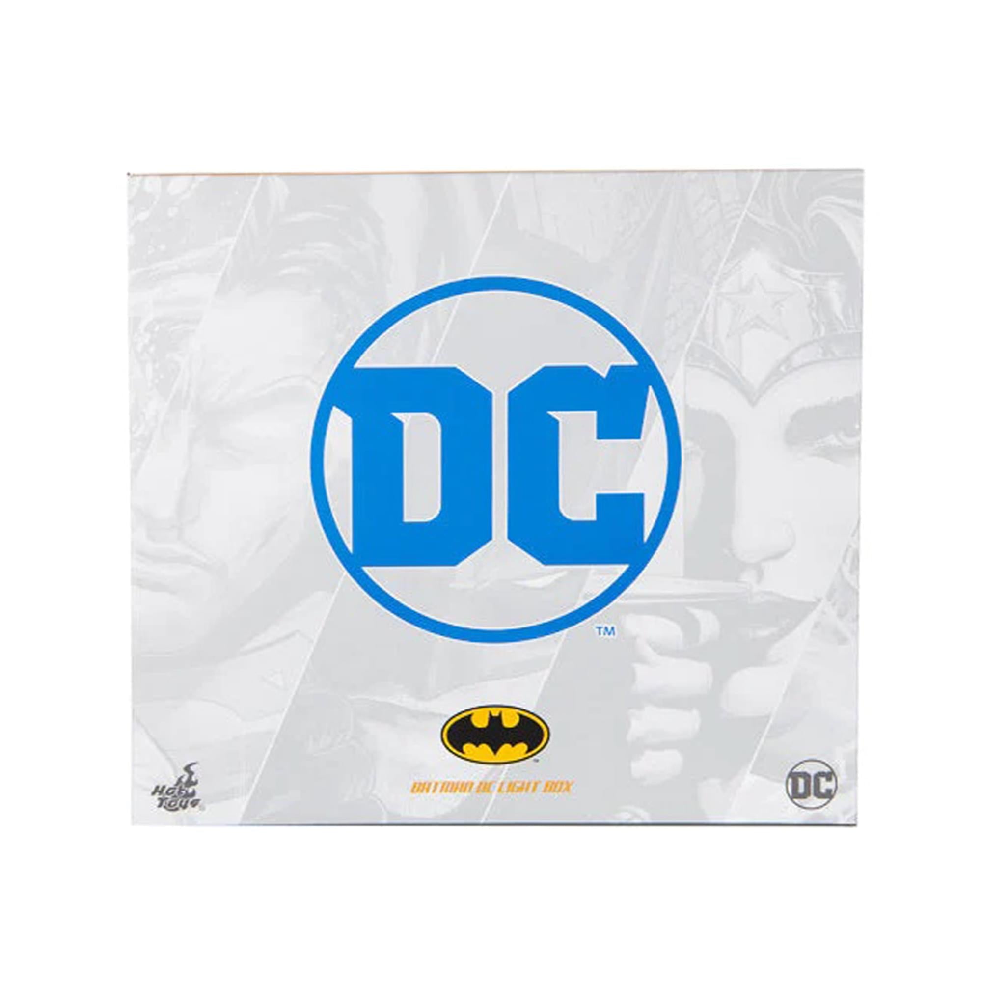 DC Comics Batman Logo 10-Inch USB-Powered Stunning Light Box