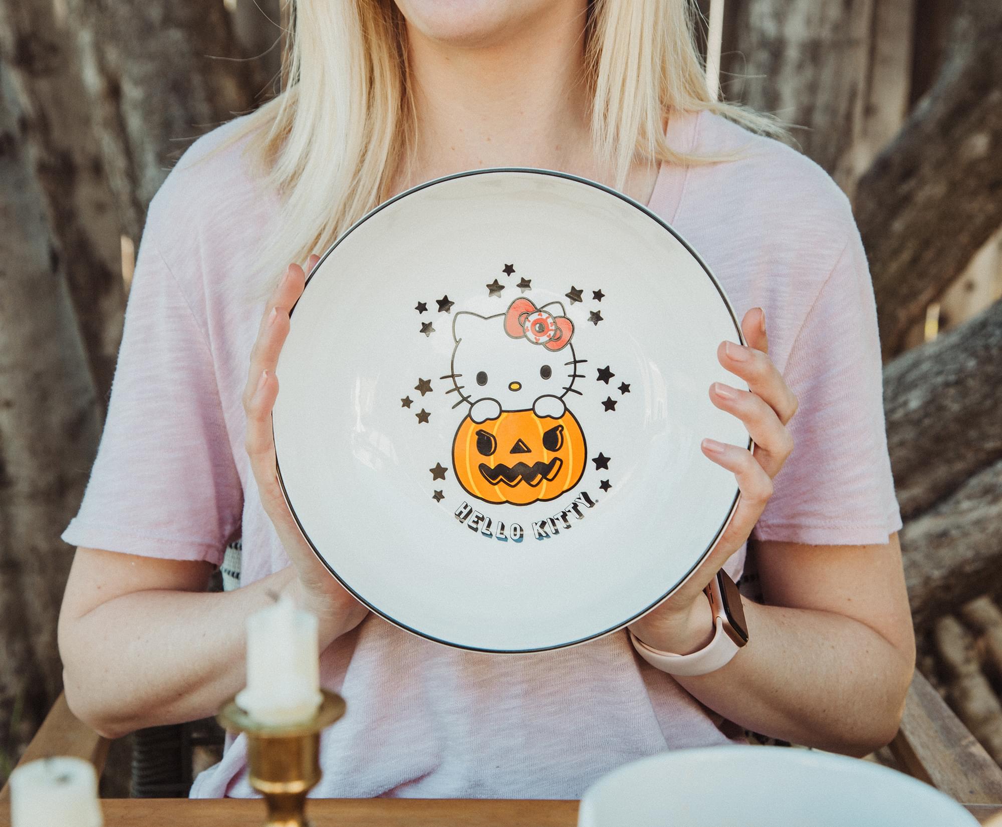 Sanrio's Enchanting Hello Kitty Pumpkin Boo 9-Inch Ceramic Dinner Bowl