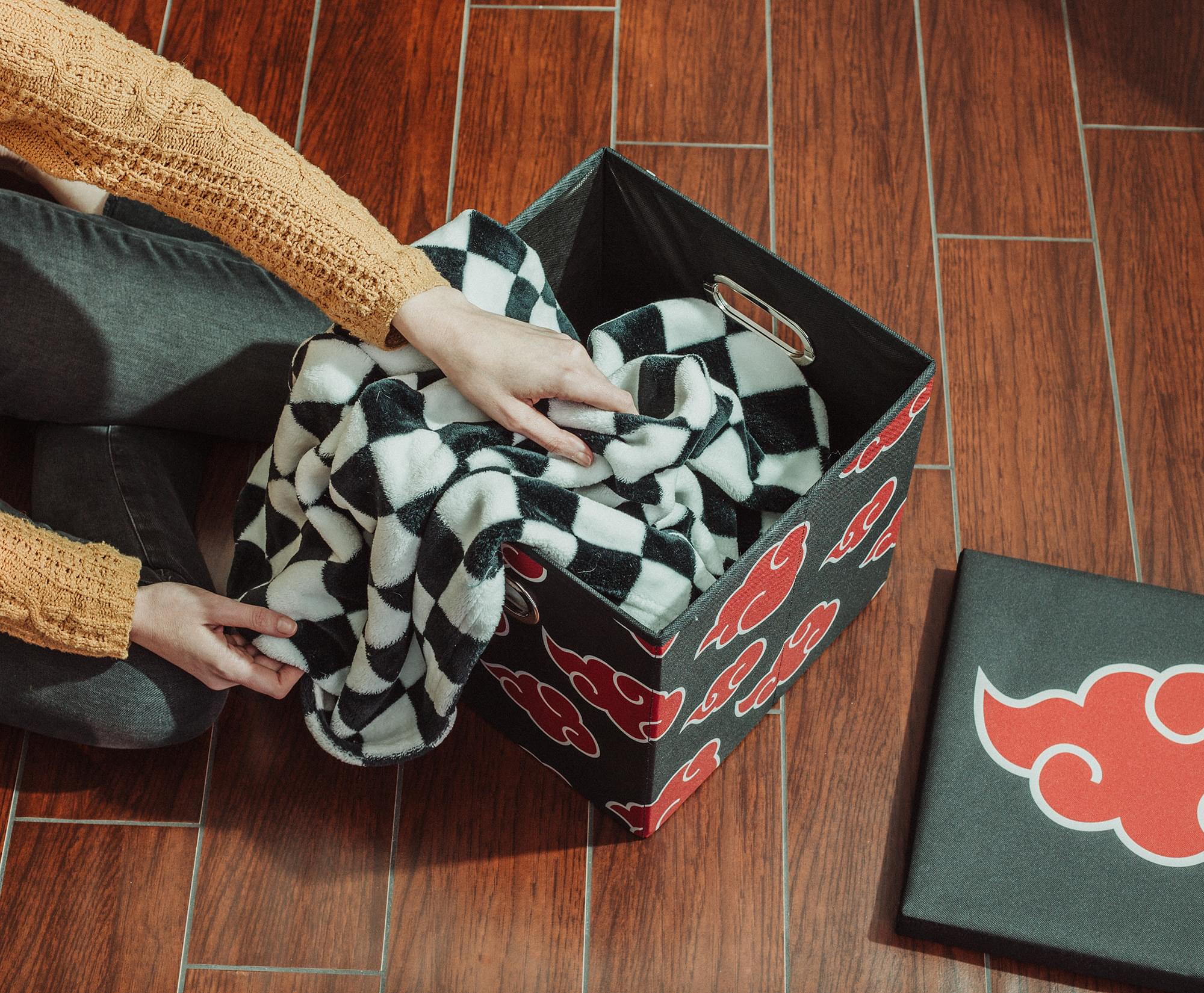 Naruto Shippuden Akatsuki-Inspired 13-Inch Storage Bin with Lid