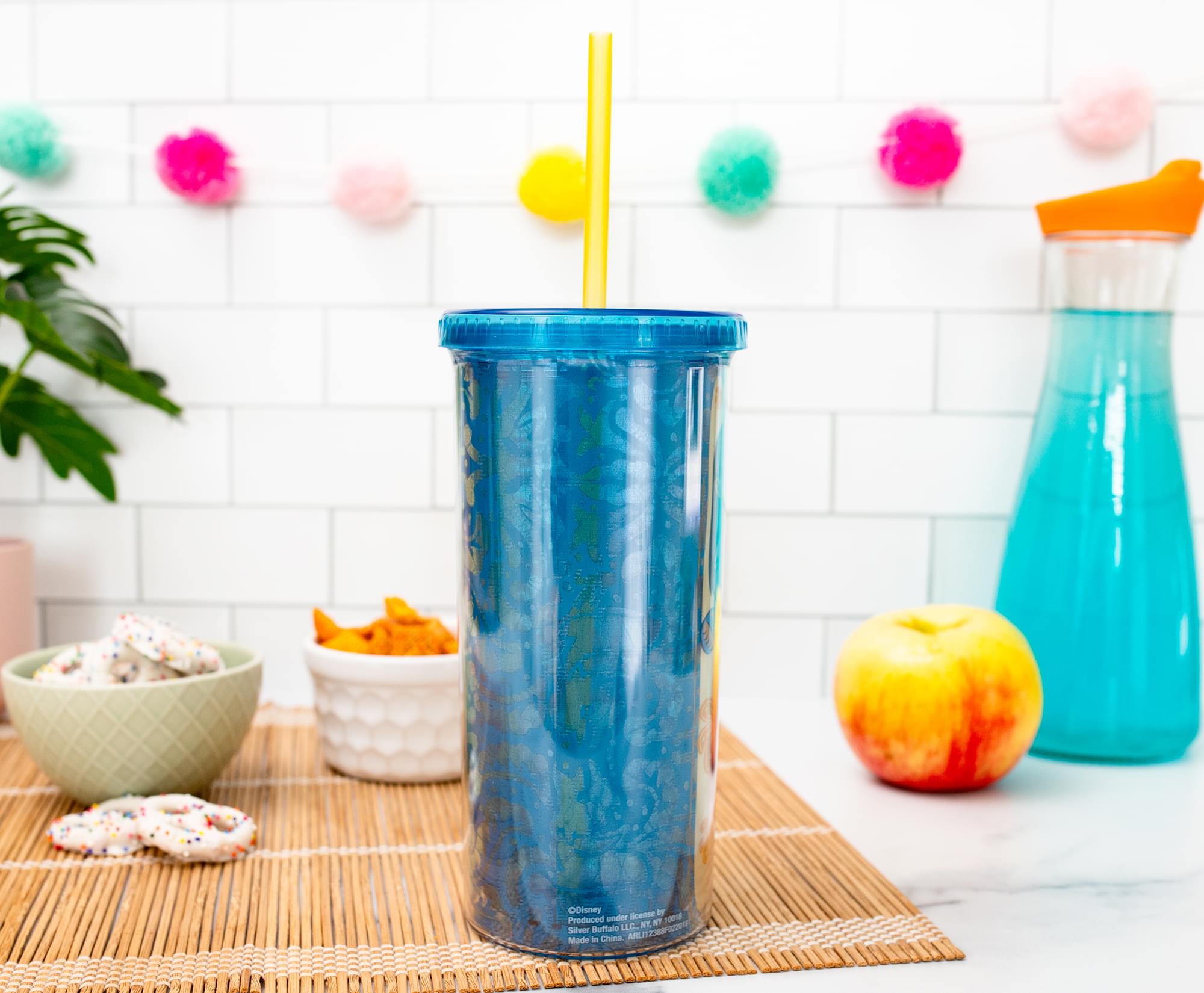Disney Lilo & Stitch Scrump 20-Ounce Paradise Plastic Carnival Cup with Lid and Straw