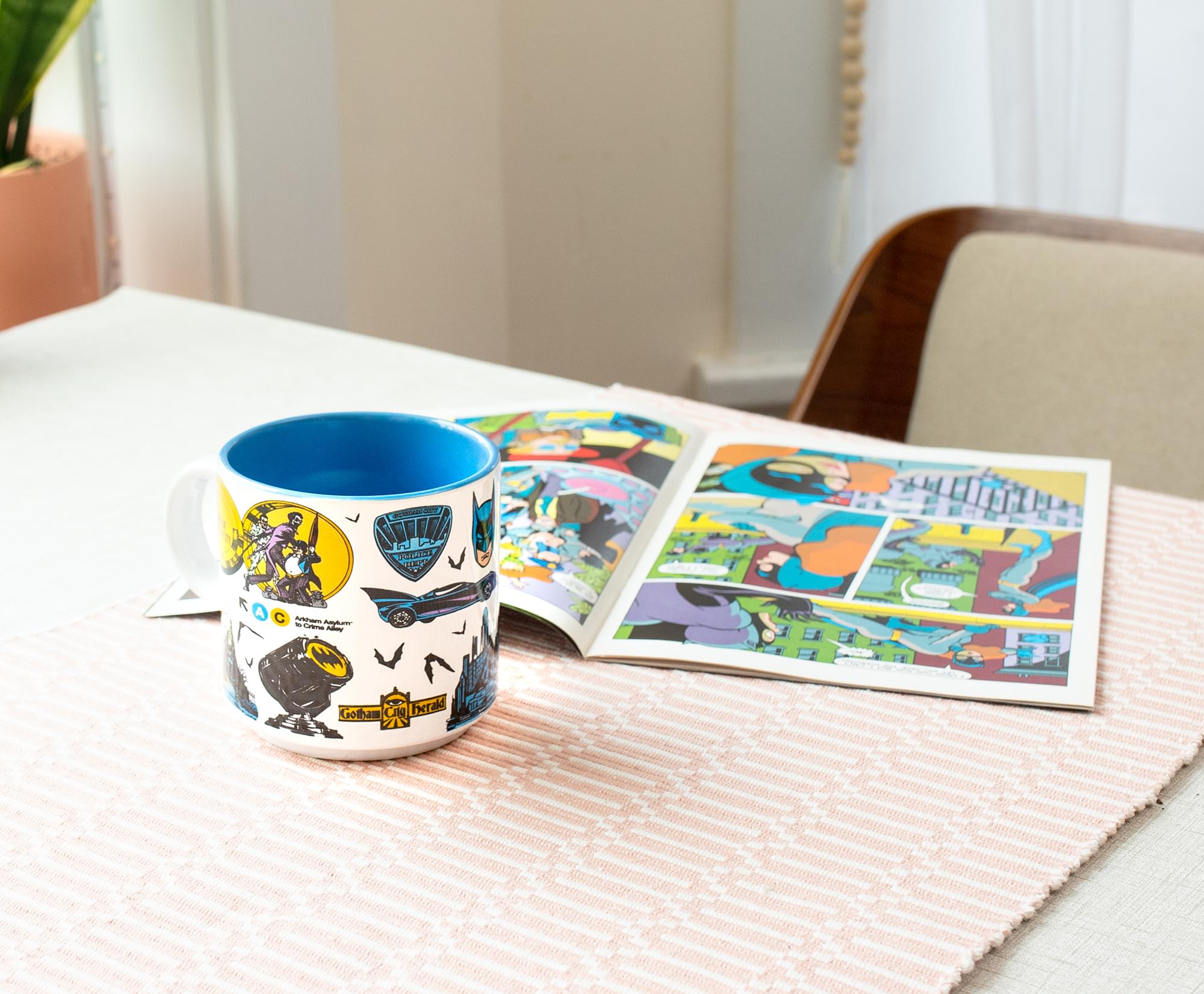 DC Comics Batman Stackable Ceramic Mug - 13 Ounces