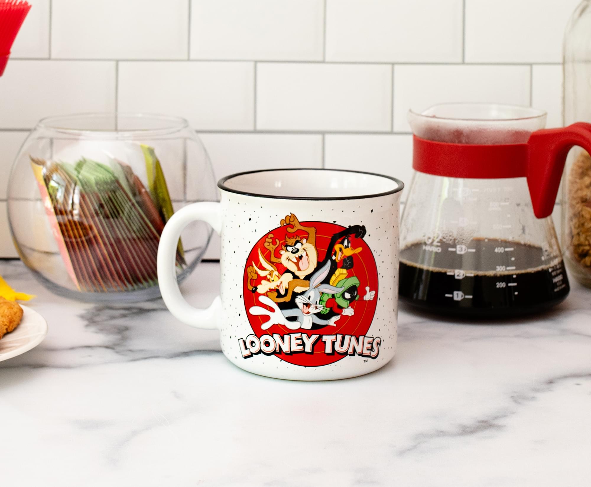 Looney Tunes Ceramic Camper Mug - 20 Ounce Fun!
