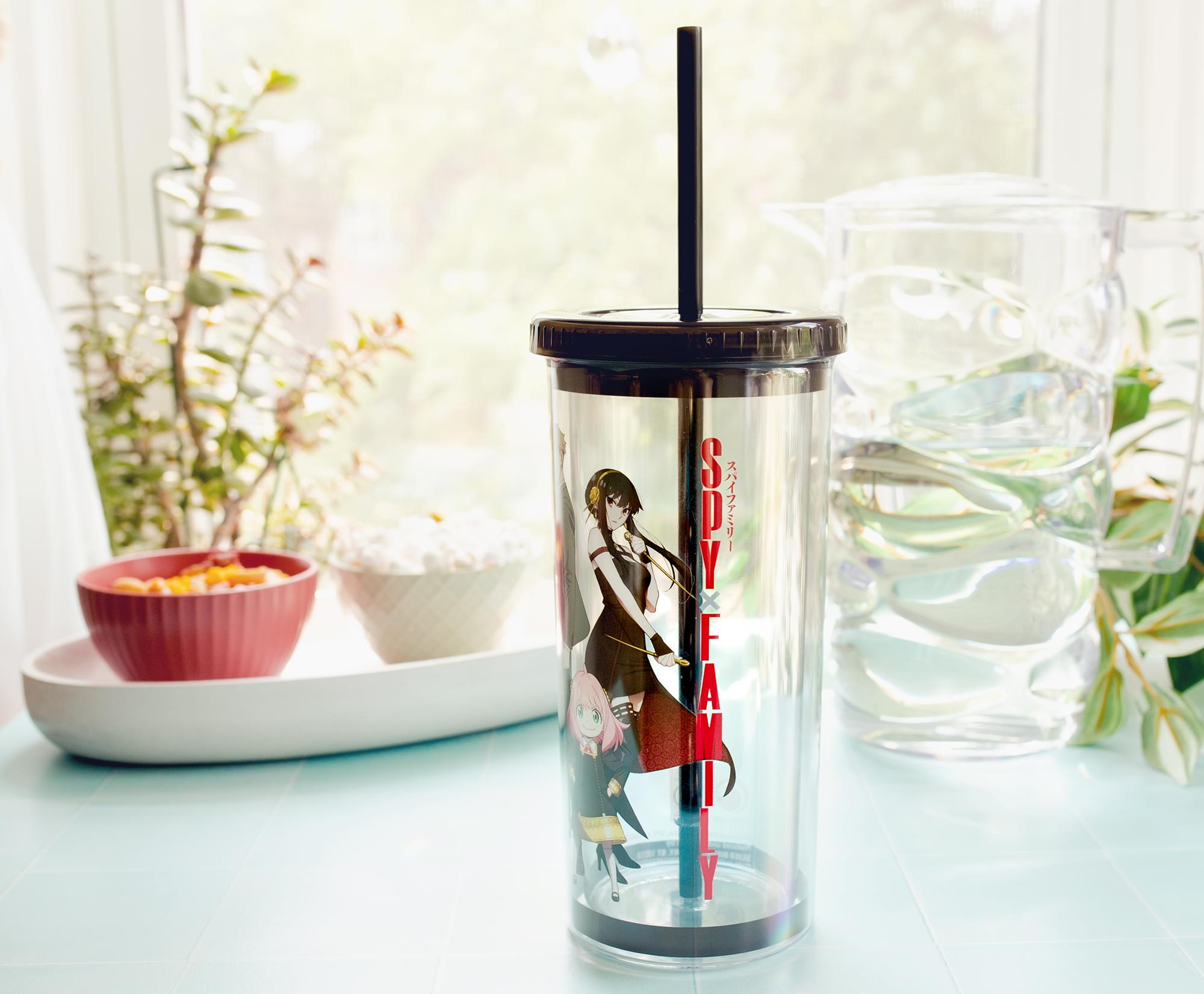Spy X Family Trio 20-Ounce Plastic Cold Cup with Lid and Straw