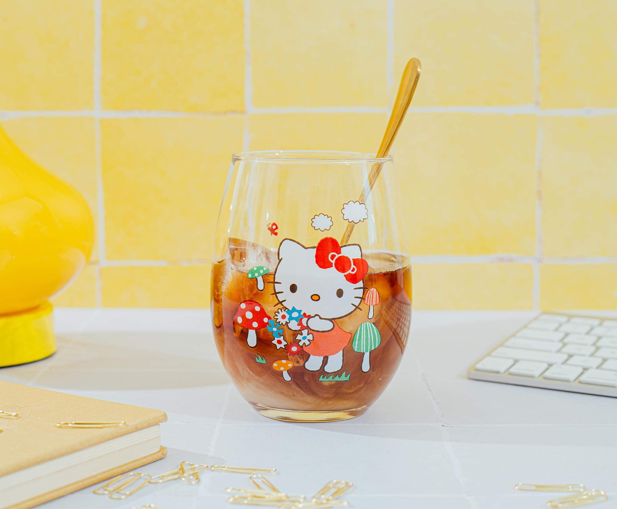 Sanrio Hello Kitty Mushroom-Inspired Stemless 20-Ounce Wine Glass