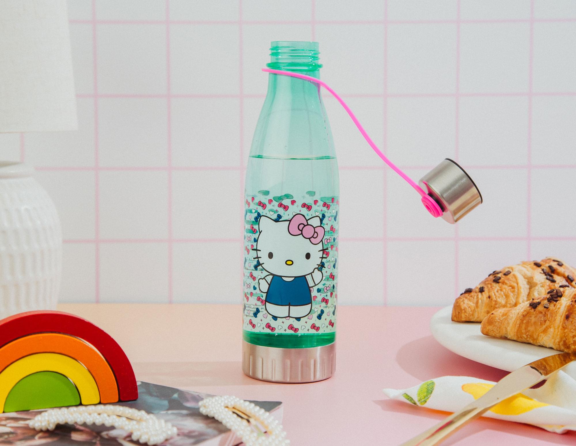 Sanrio Hello Kitty Hearts and Bows 20 Oz. Water Bottle with Lid