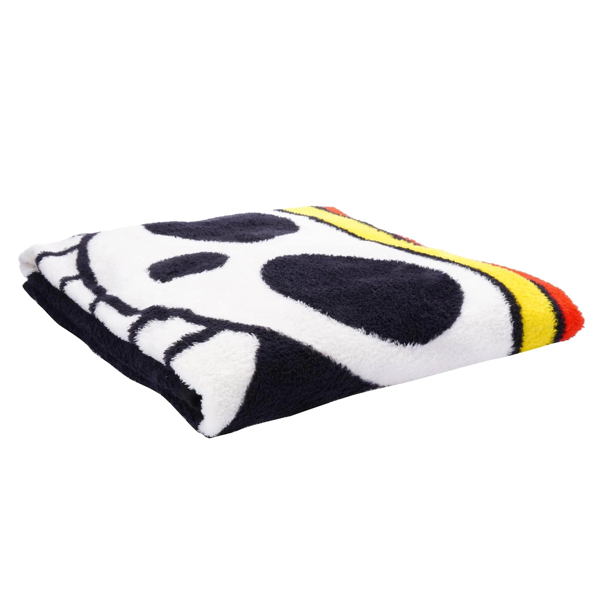 One Piece Straw Hat Pirates 22x17-Inch Skull Logo Ultra-Soft & Cozy Blanket