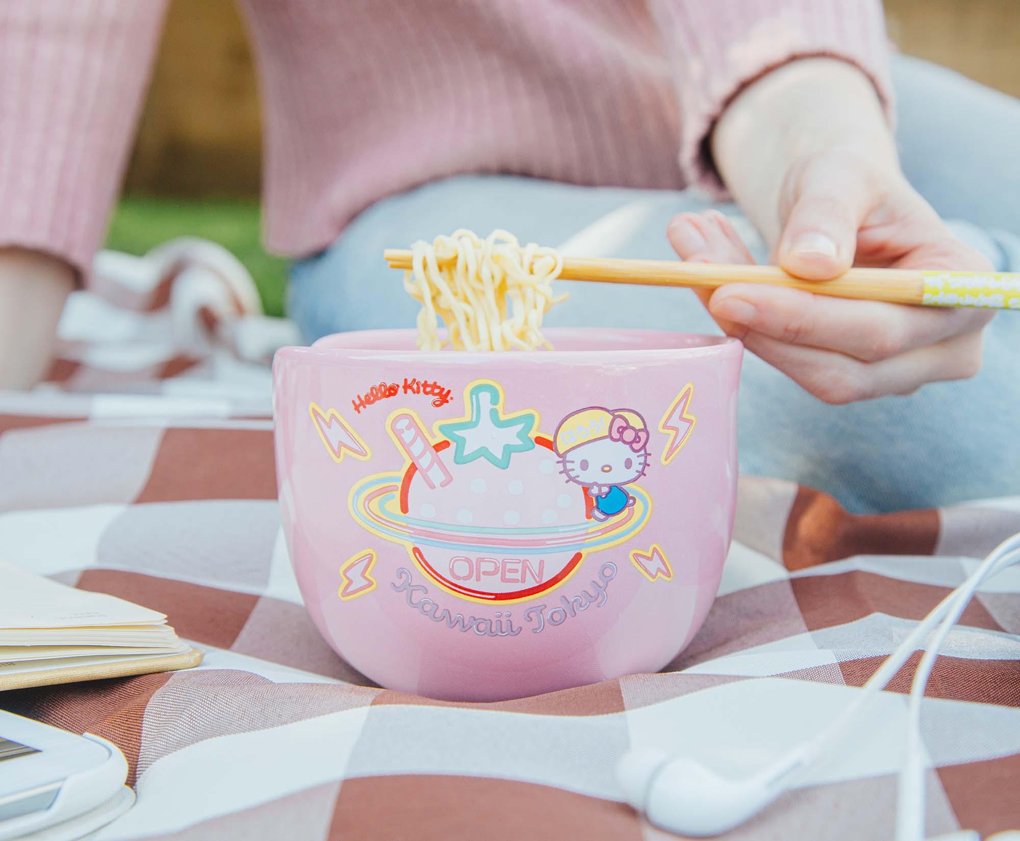 Sanrio's Adorable Hello Kitty Tokyo 20 - Ounce Ramen Bowl & Chopstick Set